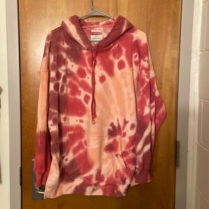 American Eagle oversized tie dye sweatshirt, size medium